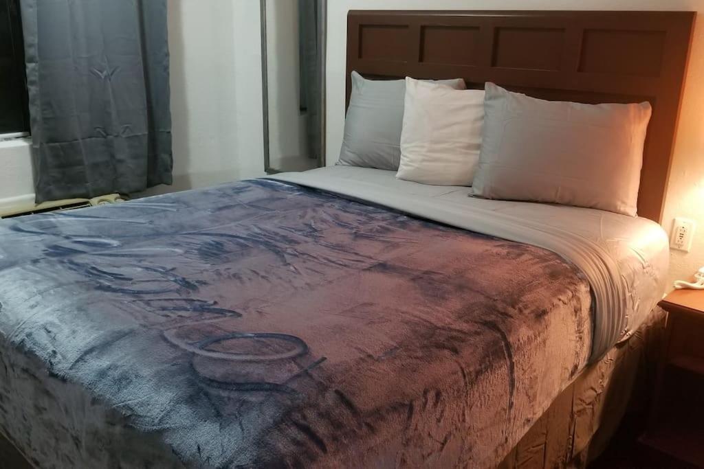 Osu King Bed Hotel Room 109 Wi-Fi Booking Stillwater Exterior foto